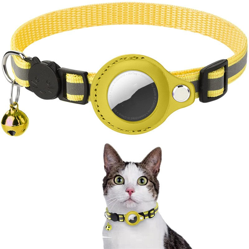 Reflective pet collar with AirTag holder for dogs
